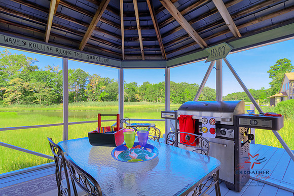 CLUBHOUSE-PRINT-022