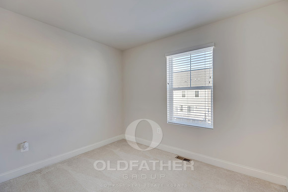AUBURN-WAY-36084-PRINT-052