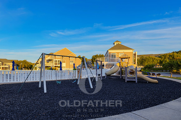 OLIVER-37484-PRINT-047