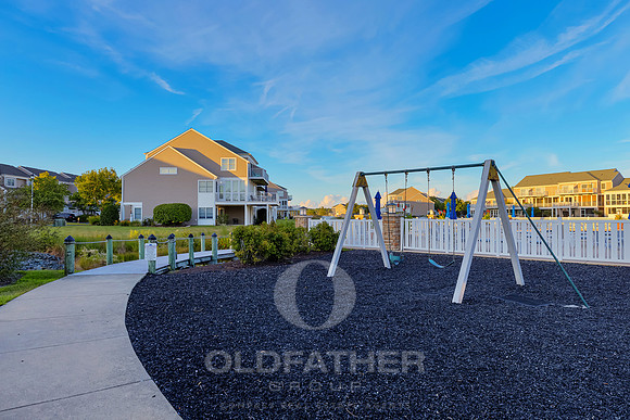 OLIVER-37484-PRINT-048