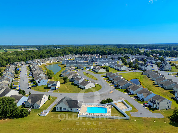 BOBBYS-BRANCH-153-PRINT-023