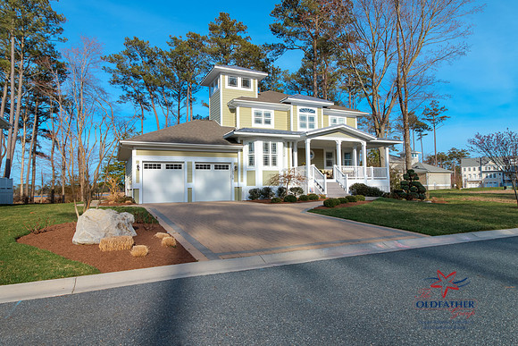 Quarter Deck Ln