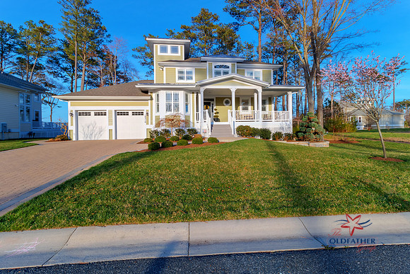 Quarter Deck Ln