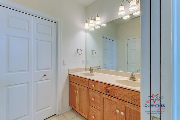 CASTLEBERRY-PRINT-32