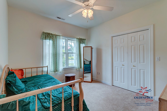 CASTLEBERRY-PRINT-35