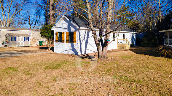 PINEWOOD-34017-PRINT-011