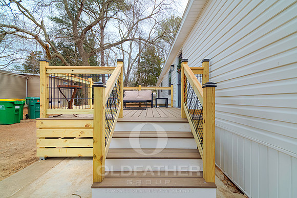 PINEWOOD-34017-2-PRINT-005