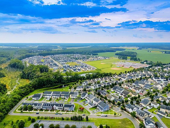 VILLAGE-CTR-402-PRINT-005