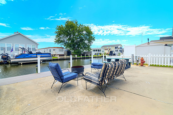 LAWS-POINT-36964-PRINT-019