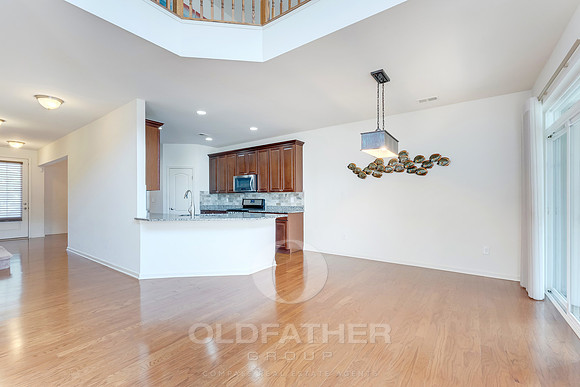LONE-CEDAR-33298-PRINT-045