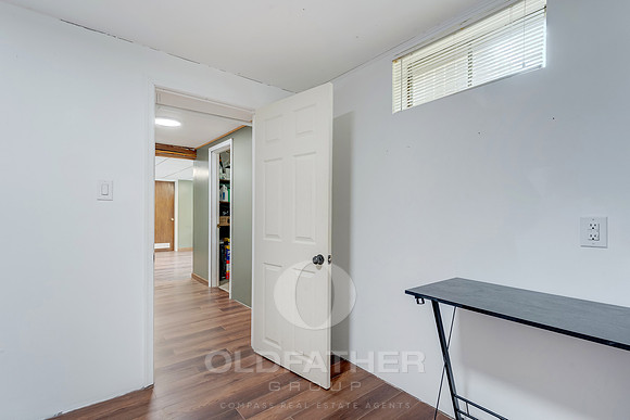 CARPENTER-7179-PRINT-084