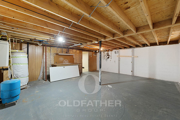 22-4290 S State St-7