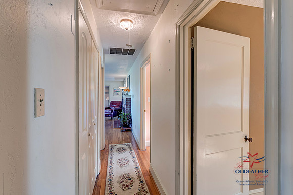 CLUBHOUSE-PRINT-049