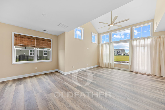 03-25237 Dowitcher Ln-19
