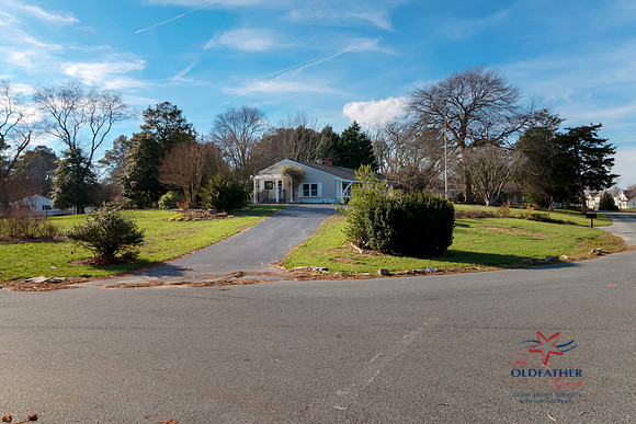 CLUBHOUSE-PRINT-004