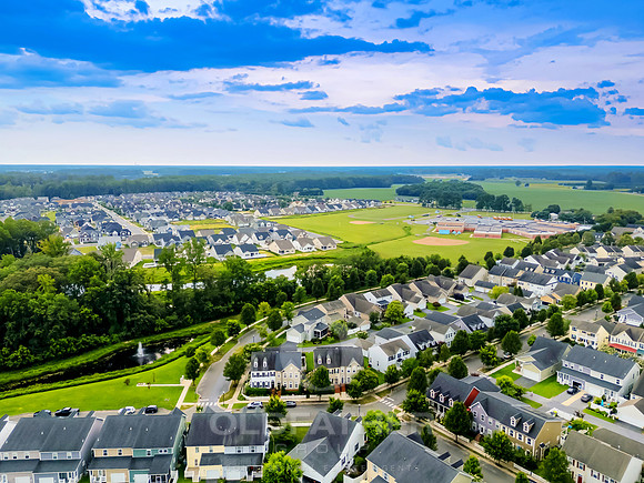 VILLAGE-CTR-402-PRINT-002