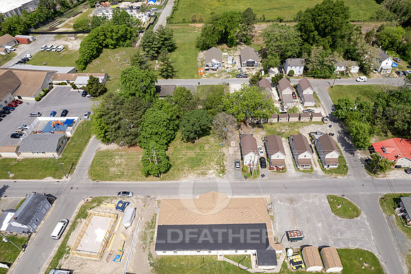 E NORTH ST 203-CREST-002
