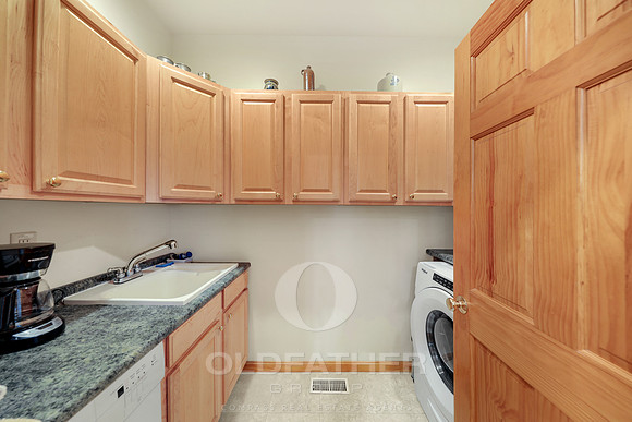 36-30509 hollymount in-31