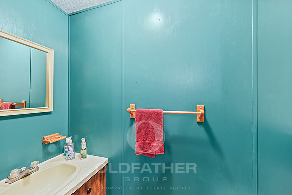 19-17170 PINE WATER LEWES-19