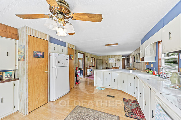13-17170 PINE WATER LEWES-13
