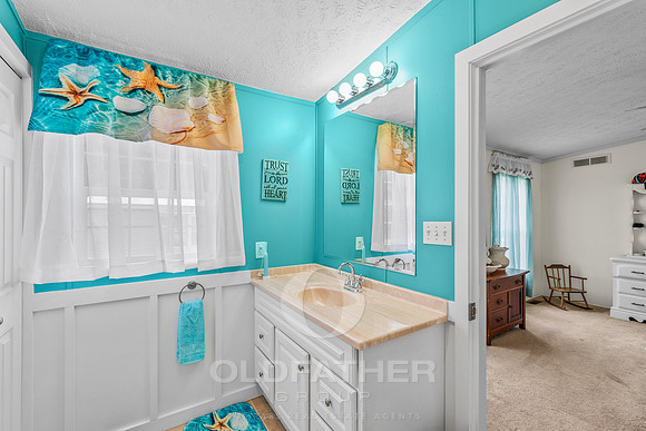 17-23283 TIMOTHY DR UNIT 57532-17