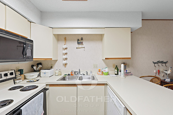 04-411A 146TH ST-4