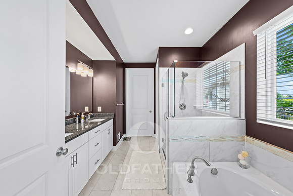32-27519 BELMONT BLVD-32