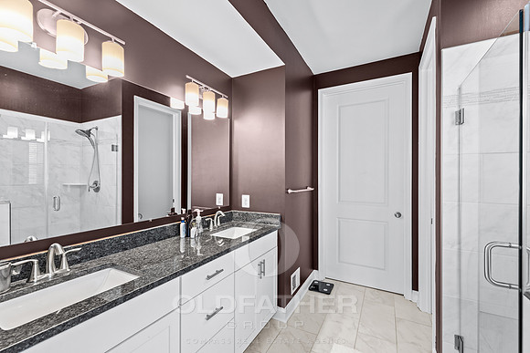 33-27519 BELMONT BLVD-33