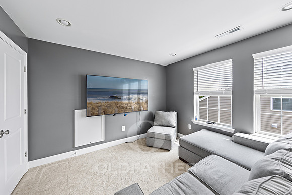 34-27519 BELMONT BLVD-34