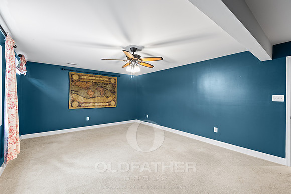 43-27519 BELMONT BLVD-43