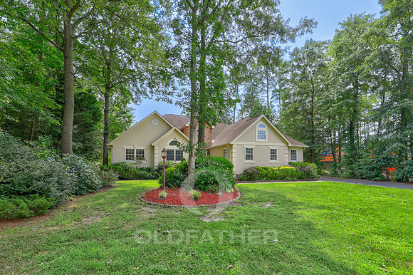 01-306 TANGLEWOOD DR-1