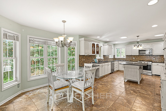 17-306 TANGLEWOOD DR-17