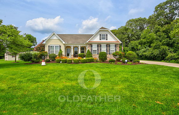 36-8236 Woods Edge Cir-2-2