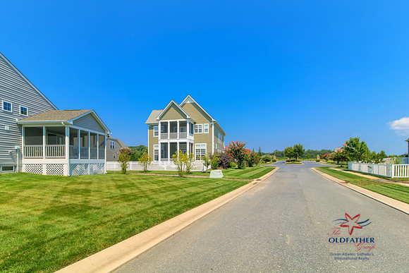 VINCENTVILLAGE-PRINT-008