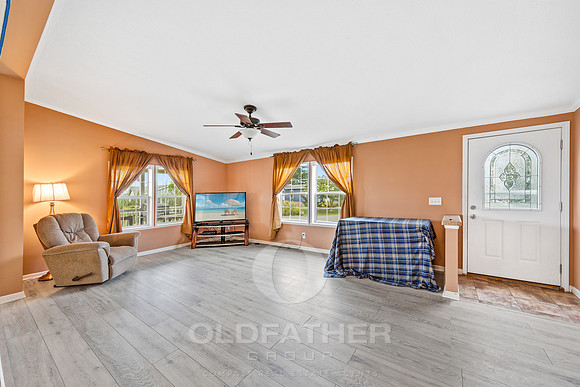 08-36265 SANDY LN-8