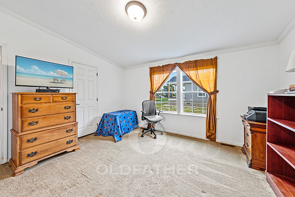 16-36265 SANDY LN-16