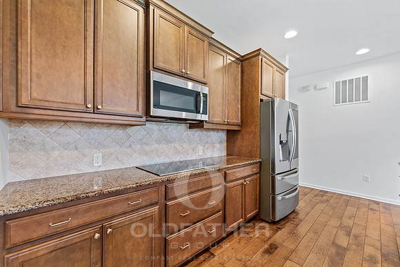 11-21885 SURF BOARD BLVD-7