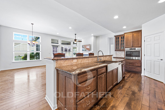 14-21885 SURF BOARD BLVD-10