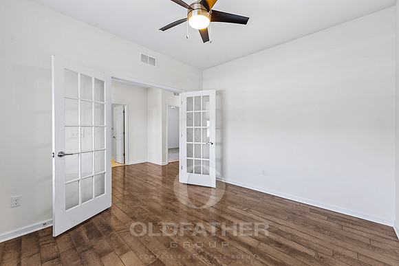 16-21885 SURF BOARD BLVD-12