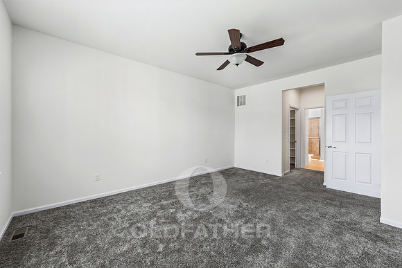 29-21885 SURF BOARD BLVD-25