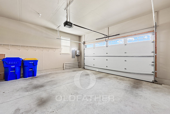 39-21885 SURF BOARD BLVD-35