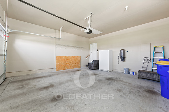 40-21885 SURF BOARD BLVD-36