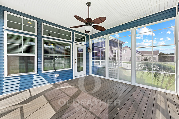 42-21885 SURF BOARD BLVD-38