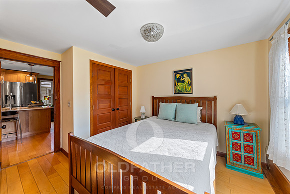 20-223 RODNEY ST-15