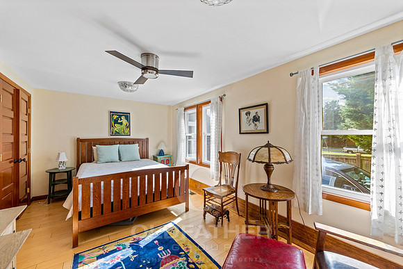 23-223 RODNEY ST-18