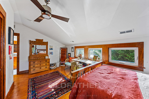 31-223 RODNEY ST-26