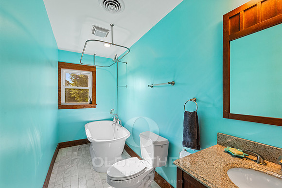 36-223 RODNEY ST-31