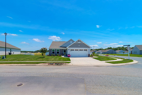 CLUBHOUSE-7313-PRINT-003