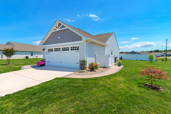 CLUBHOUSE-7313-PRINT-005