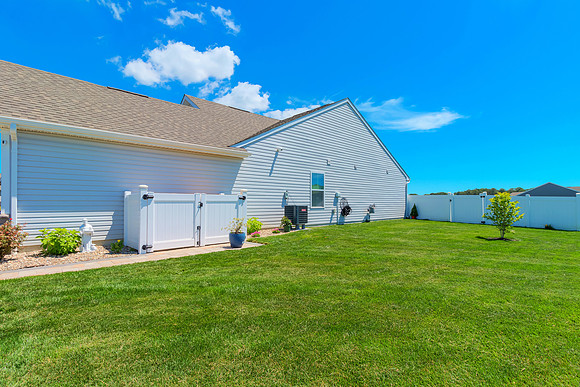 CLUBHOUSE-7313-PRINT-006